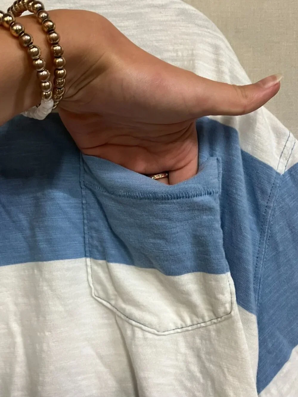 American Eagle T-Shirt Men XXL Blue White Striped Pocket Crew Neck Short Sleeves